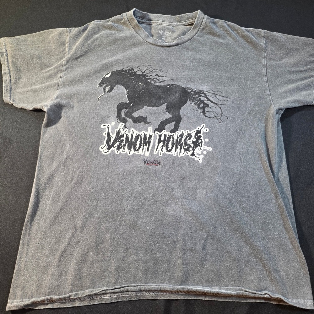 Marvel Venom Let There Be Carnage Venom Horse Graphic Tee Gray Mineral Wash M